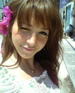 ​藤井莉娜个人资料