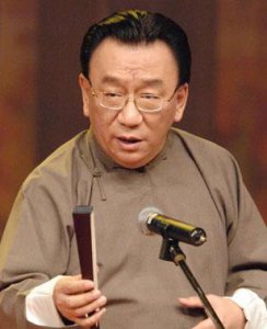 ​侯耀华个人资料