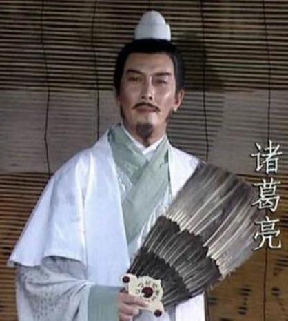 三国历史上十大谋士排名，诸葛亮只能排第三，排名第一无人不服