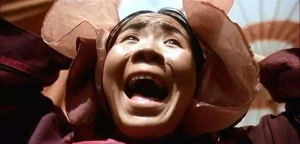 中国“最丑女演员”嫁国外富商，身家上亿，网友：人生赢家！