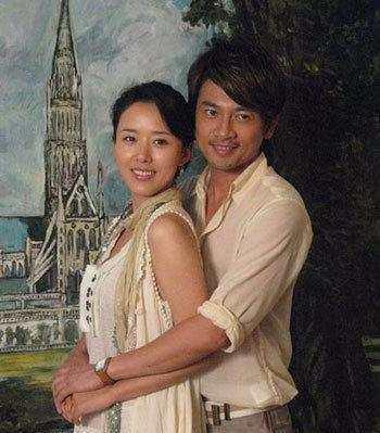 苏有朋老婆照片走红, 漂亮有气质, 两人孩子已经会打酱油了