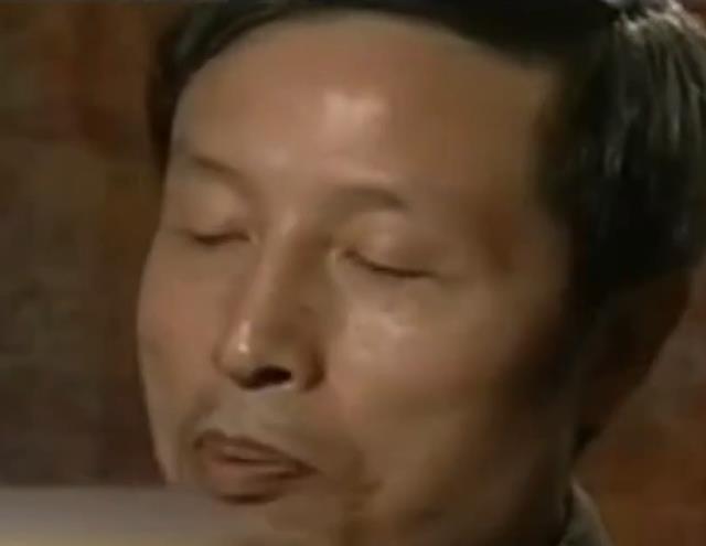 湖南农村流传白衣女鬼诡异传闻，记者前往探查，无意得知真相