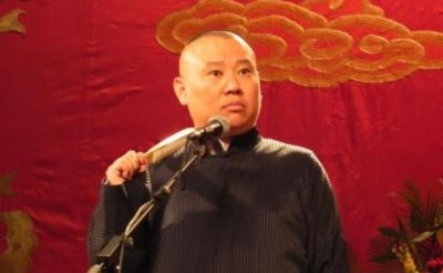 ​听相声就是图一乐？别逗了，冯小刚的话也适用相声行业观众