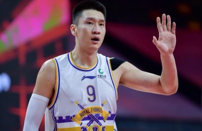 ​37岁孙悦最新近况：转型后重新回归CBA，与娇妻婚姻或走向终点