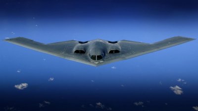 ​疑战略轰战机“轰10”出世，性能秒美B2空中堡垒