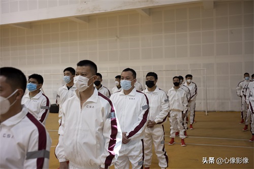 这所训练职业保镖的私人学校，服务对象有马云、成龙、贝克汉姆等