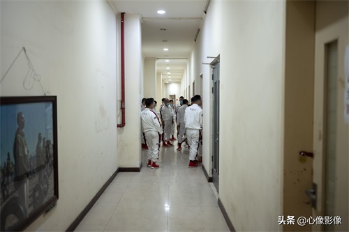 这所训练职业保镖的私人学校，服务对象有马云、成龙、贝克汉姆等