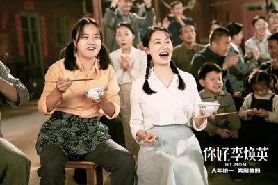 ​张小斐一战成名！从冯巩“爱女”到贾玲“妈妈”，她用了5年时间
