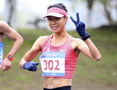 ​田径——刘虹打破50公里竞走世界纪录