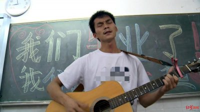 ​高考 14 次复读 13 年，唐尚珺否认为了奖金复读，正计划第 14 次复读