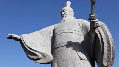 ​谁帮曹丕（谁给曹丕让位的故事）