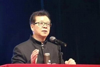 ​冯双白：从艺术殿堂到审判席的坠落轨迹