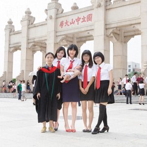 ​我大三嫁给大18岁男友，休学生子，7年过去了，现在……