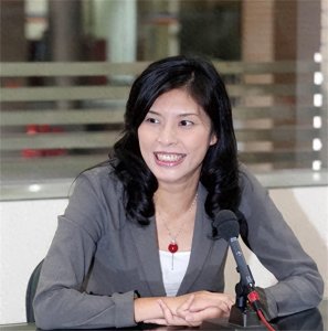 ​郑丽文曾放话：两岸一旦开战大陆经济倒退30年，后来为何转变态度