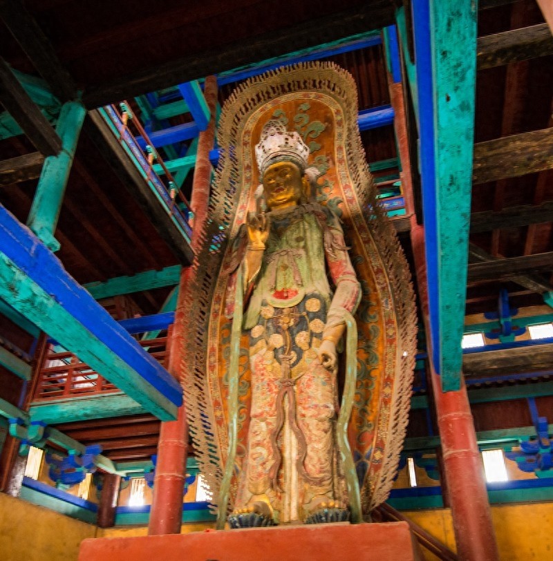 隆兴寺，国内规模较大保存完整的佛教寺院，中国十大名寺之一
