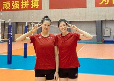 ​李盈莹：中国女排的当家球星，如今每月还房贷