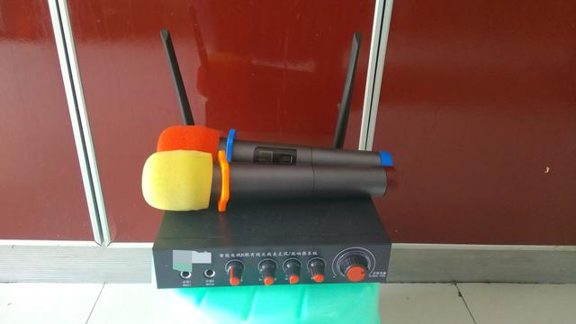 在家k歌最简单实惠的设备(家中KTV在家实现完美K歌)(1)