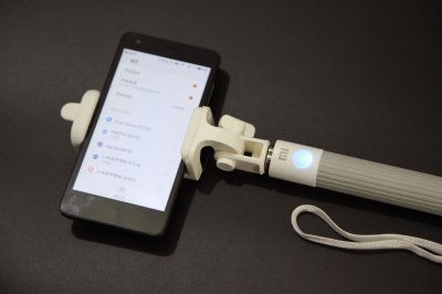 ​自拍达人利器——小米蓝牙自拍杆开箱测评