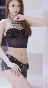 ​小蛮腰