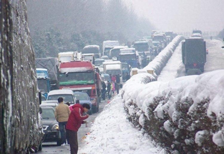 2008年南方雪灾，带你重回冰冻的记忆，那年你在哪？