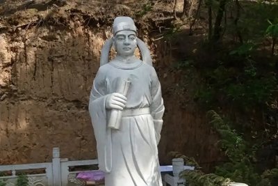 ​刘希夷：大唐诗坛的早凋奇葩
