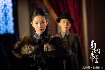​双重人格的刘亦菲和颜值逆天的井柏然 擦出了不一样的火花