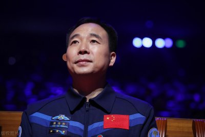 ​恭喜！“八一勋章”获得者景海鹏将军，任第四任航天员大队大队长