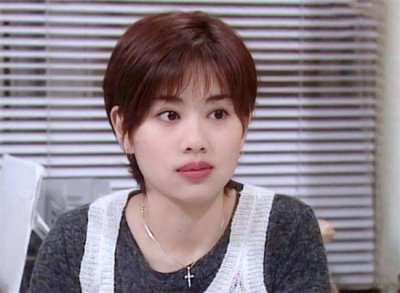 ​陈松伶个人资料简历：遭三重打击抑郁，嫁小8岁演员张铎，如今苦尽甘来终无悔