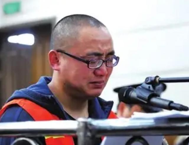 江西男子因矛盾砍死三人（94年江西男子砍死两人）(7)