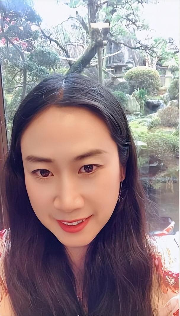 43岁芙蓉姐姐近况曝光成千万富婆（44岁芙蓉姐姐近况）(32)