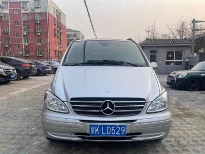 11款奔驰唯雅诺改装房车（改装房车的好底子奔驰维亚诺）