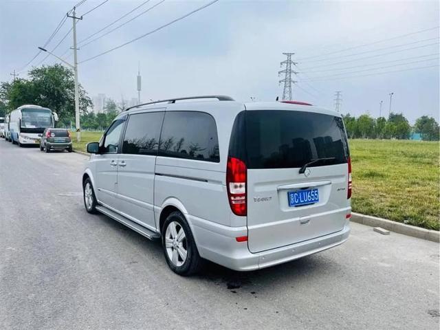 11款奔驰唯雅诺改装房车（改装房车的好底子奔驰维亚诺）(25)