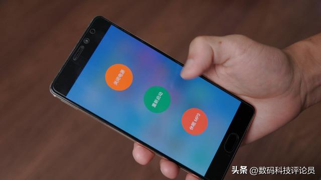 历代魅族发布会（从巅峰时期每月发布会到被吉利收购）(23)