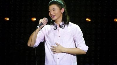 ​霍尊回归舞台，沈阳春节戏曲晚会献唱成名曲《卷珠帘》