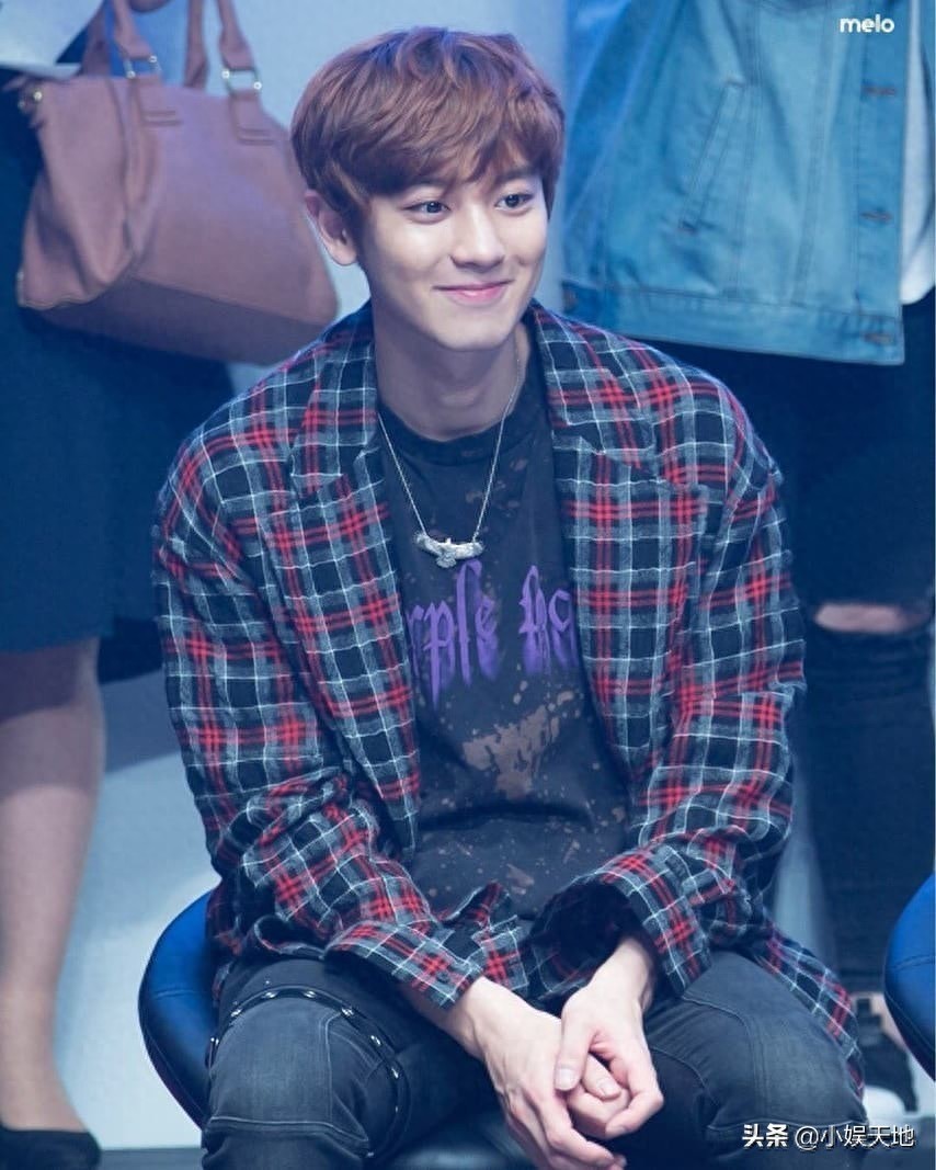 EXO成员灿烈图集,一大波壁纸来袭,真的很吃灿烈的颜