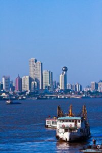 ​江城武汉,尽出美人！来自武汉的8位美女,个个美若天仙,风情万种