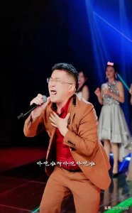 ​他叫姜涛，从泥土中成长起来的草根网红，如今拥有500万粉丝