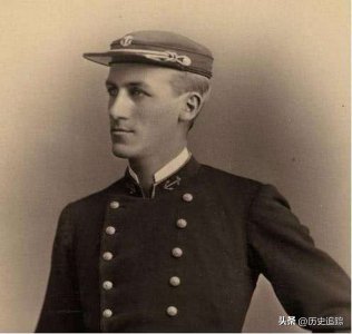 ​1894年甲午海战的洋人战士马吉芬，2年后开枪自杀，追随战友而去