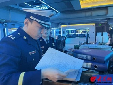 ​从“橄榄绿”到“火焰蓝”，滕腾：平凡岗位谱写无悔青春