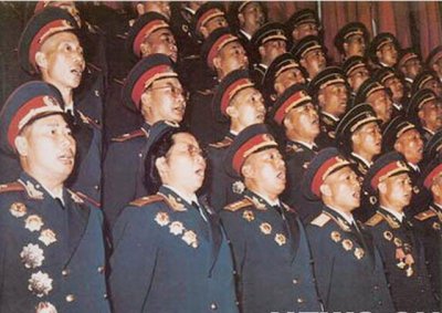 ​少将和上校哪个大（少将和上将哪个大）