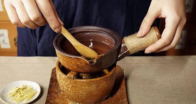 让人值得珍藏的10种味道（这是东方女性挚爱的香味）(26)