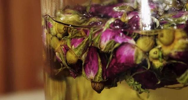 让人值得珍藏的10种味道（这是东方女性挚爱的香味）(23)