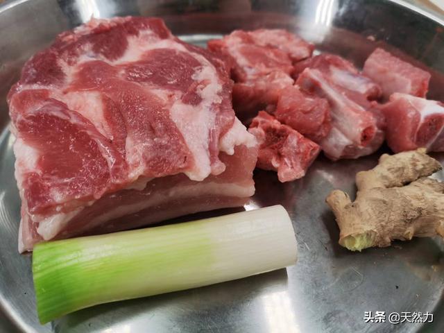 米粉蒸肉这样做鲜香美味入口即化（粉蒸肉简单好吃的家常做法）(3)
