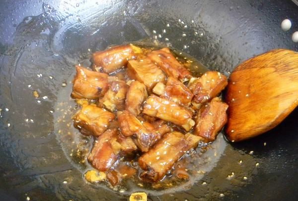 糖醋排骨用米醋还是陈醋,如何制作糖醋排骨的步骤图图17
