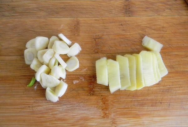 糖醋排骨用米醋还是陈醋,如何制作糖醋排骨的步骤图图9