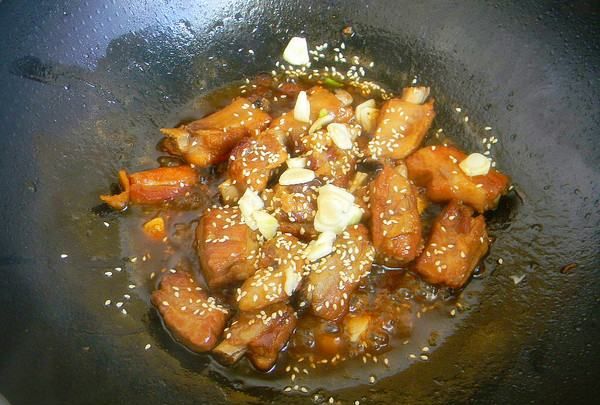 糖醋排骨用米醋还是陈醋,如何制作糖醋排骨的步骤图图16