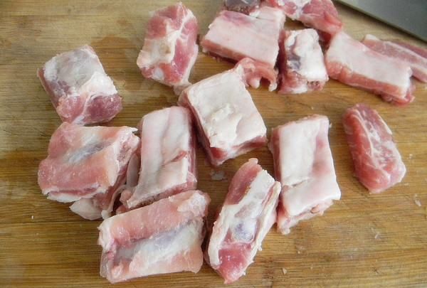 糖醋排骨用米醋还是陈醋,如何制作糖醋排骨的步骤图图8