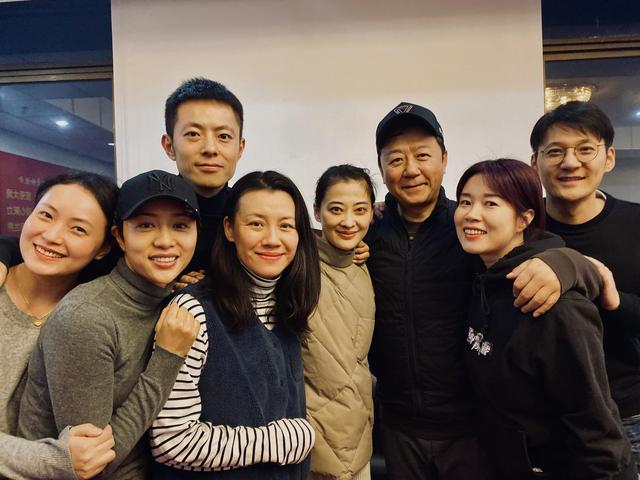 郭涛全部 这个银幕硬汉风情帅叔以一种(4)