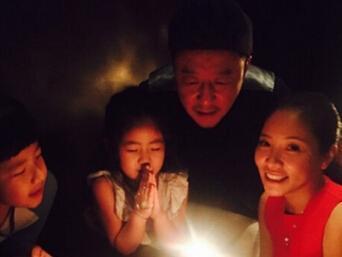 郭涛全部 这个银幕硬汉风情帅叔以一种(29)