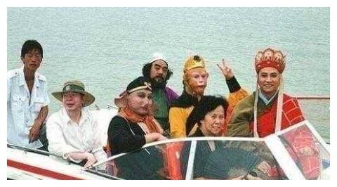 86版西游记珍贵的片场照片，穿军装的如来佛祖你见过吗？